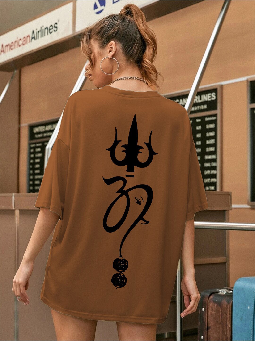 

CHKOKKO Graphic Printed Round Neck Drop-Shoulder Sleeves Oversized T-shirt, Gold