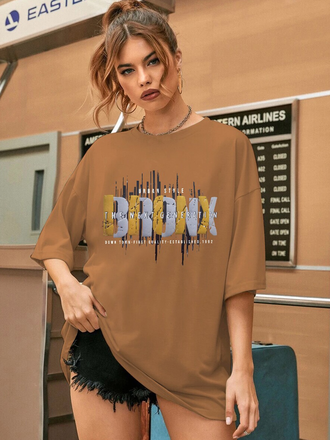 

CHKOKKO Typography Printed Hooded T-shirt, Gold