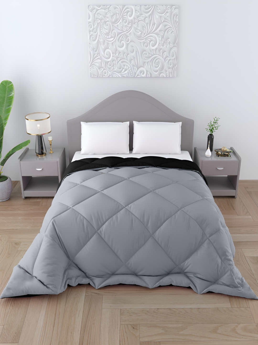 

CHICERY Black & Grey Microfiber 250 GSM Reversible Double Bed Comforter