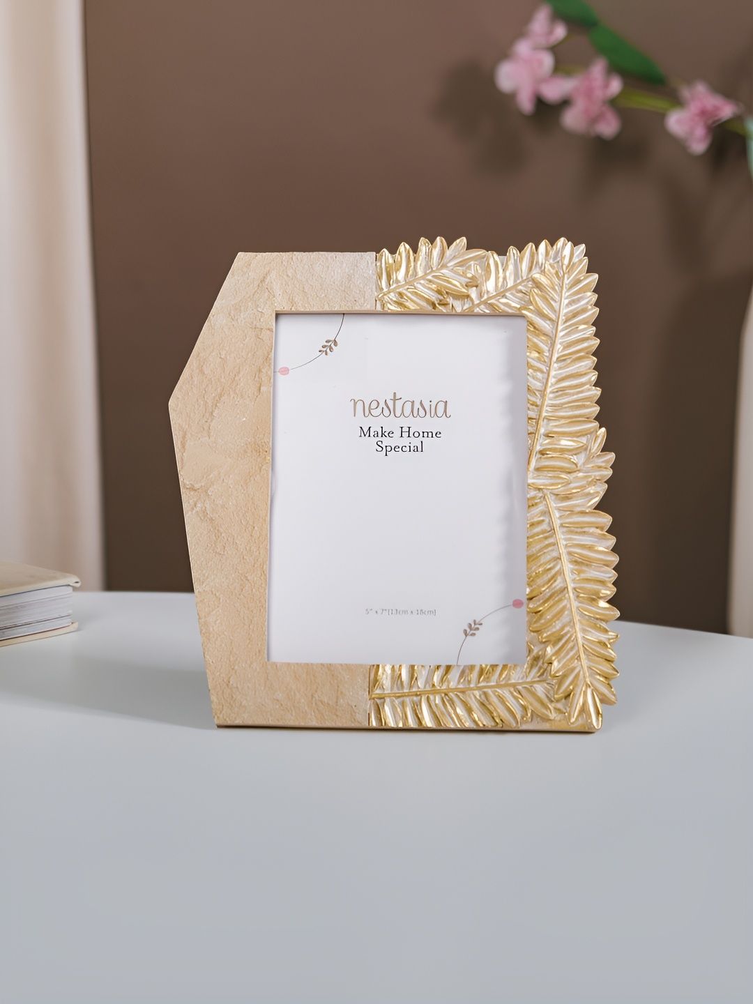 

Nestasia Beige Acrylic Table Photo Frames