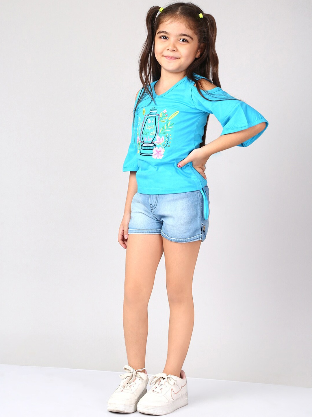 

BAESD Girls Floral Embroidered Cold-Shoulder Sleeves Top with Denim Shorts, Blue