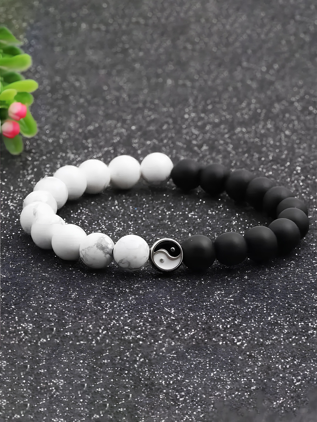 

KARISHMA KREATIONS Unisex Beaded Elasticated Bracelet, Black