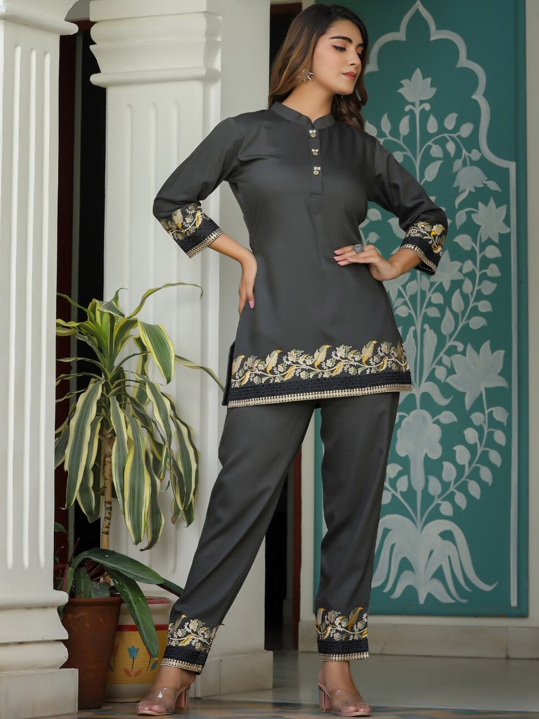 

Aanys Culture Unstitched Co-ord Set with Embroidery Work, Black