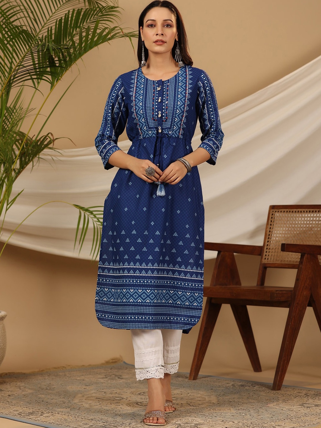 

Juniper Ethnic Motifs Printed Straight Kurta, Blue