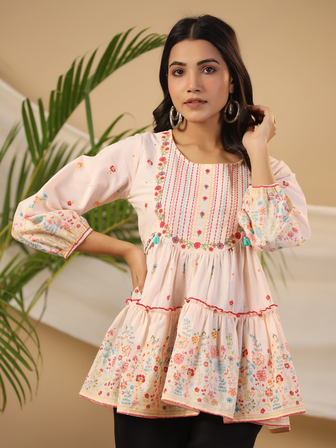 

Juniper Floral Printed Round Neck Embroidered Cotton Cambric Tunic, Peach