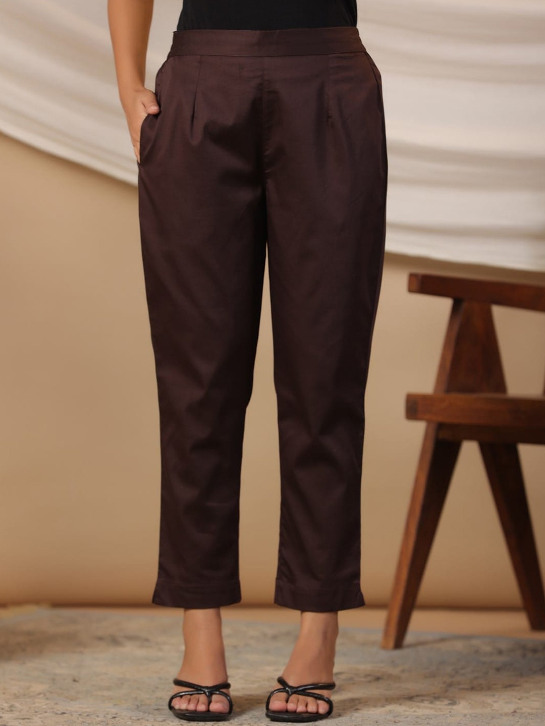 

Juniper Women Mid-Rise Comfort Slim Fit Pleated Cigarette Trousers, Brown