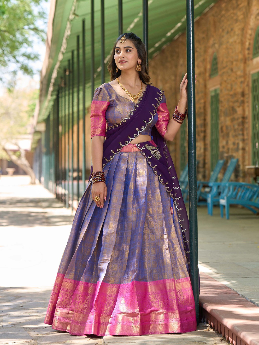 

LOOKNBOOK ART Woven Design Silk Semi Stitched Lehenga & Unstitched Blouse With Dupatta, Blue