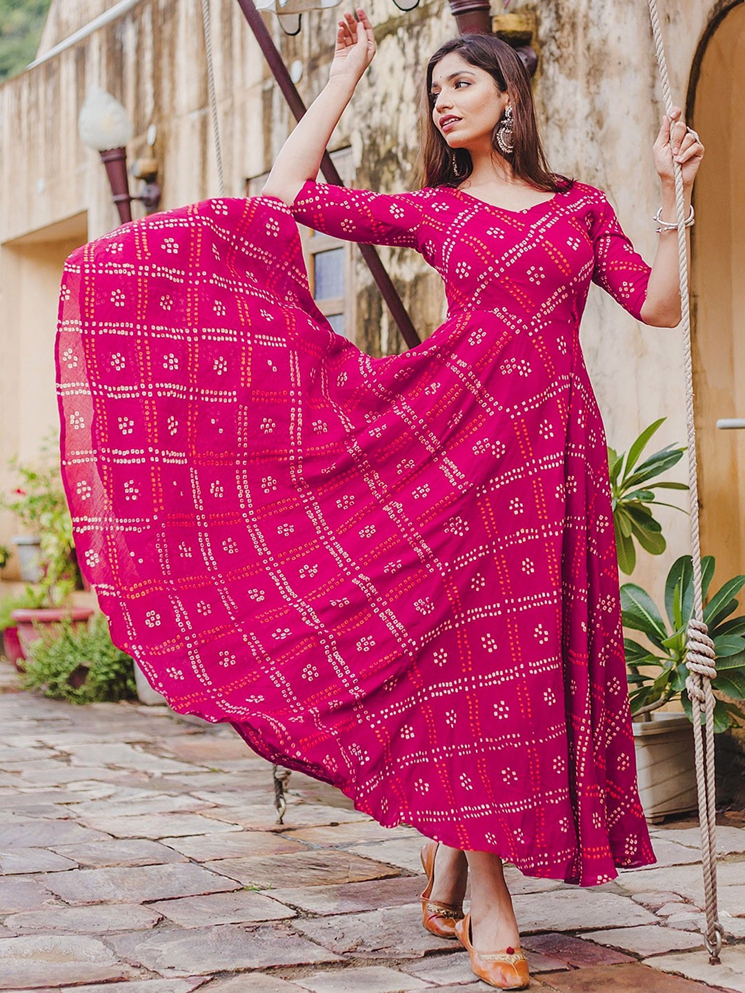 

DKLISHA Bandhani Printed Anarkali Kurta, Pink