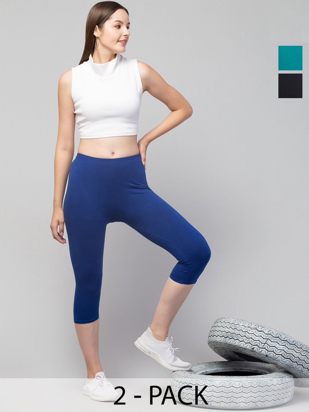 

A-Okay Pack Of 2 Skinny Fit Mid-Rise Moisture Absorbent Capris, Navy blue