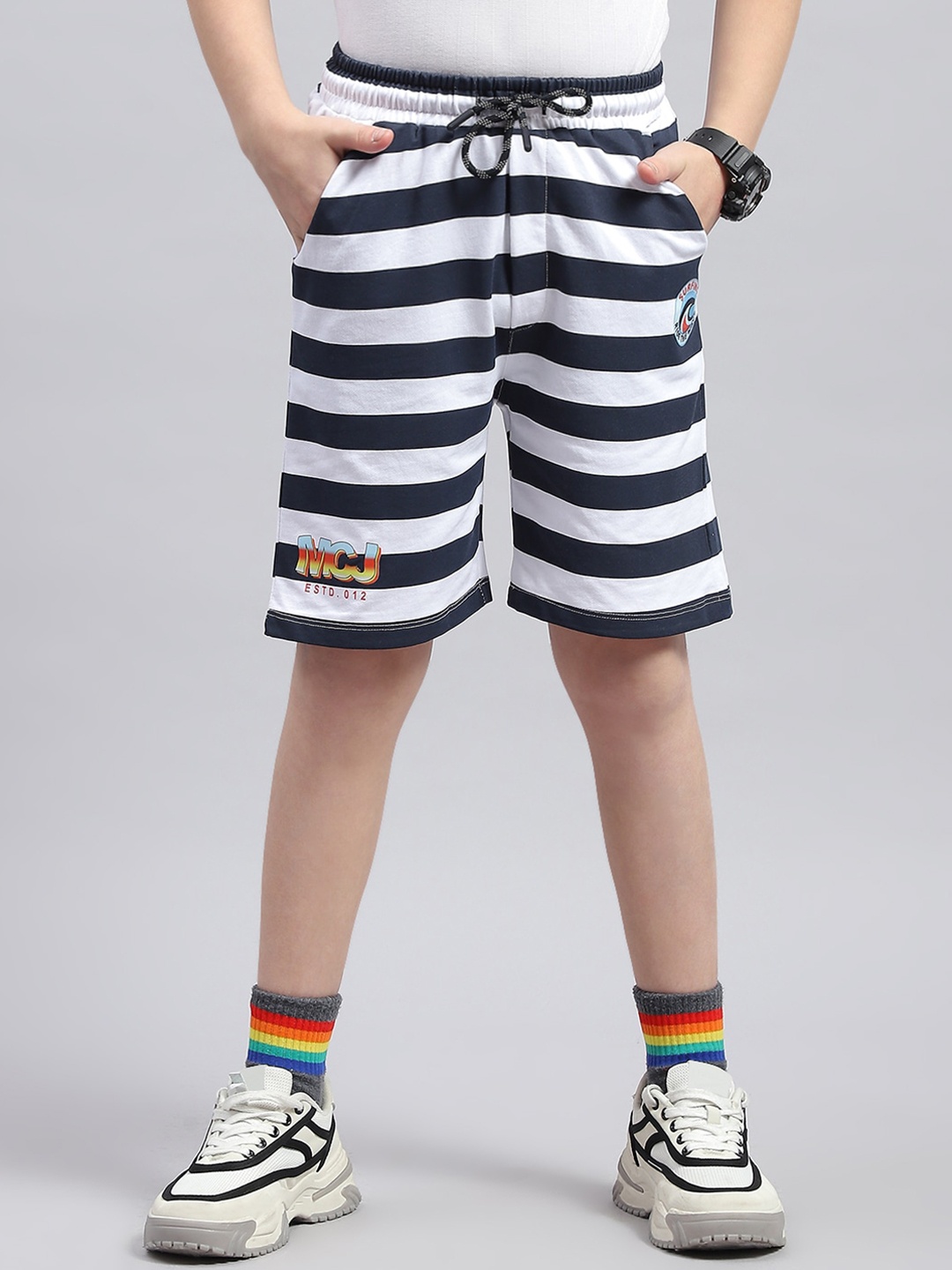 

Monte Carlo Boys Mid-Rise Striped Cotton Shorts, White