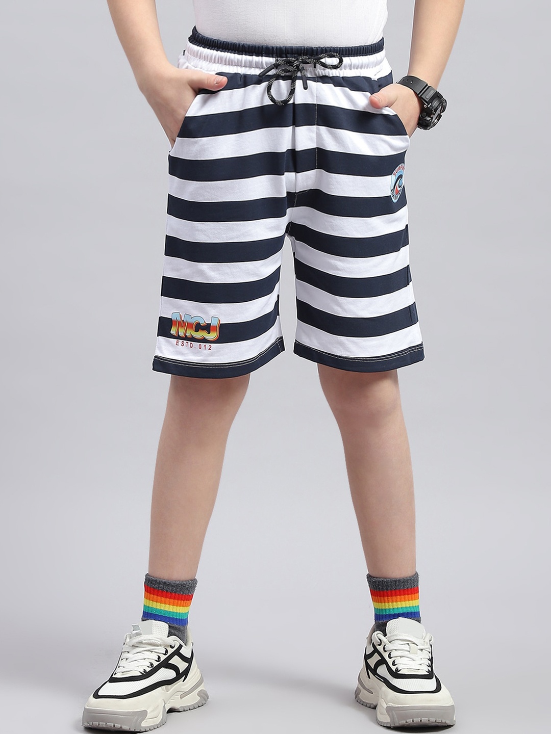 

Monte Carlo Boys Mid-Rise Striped Cotton Shorts, White