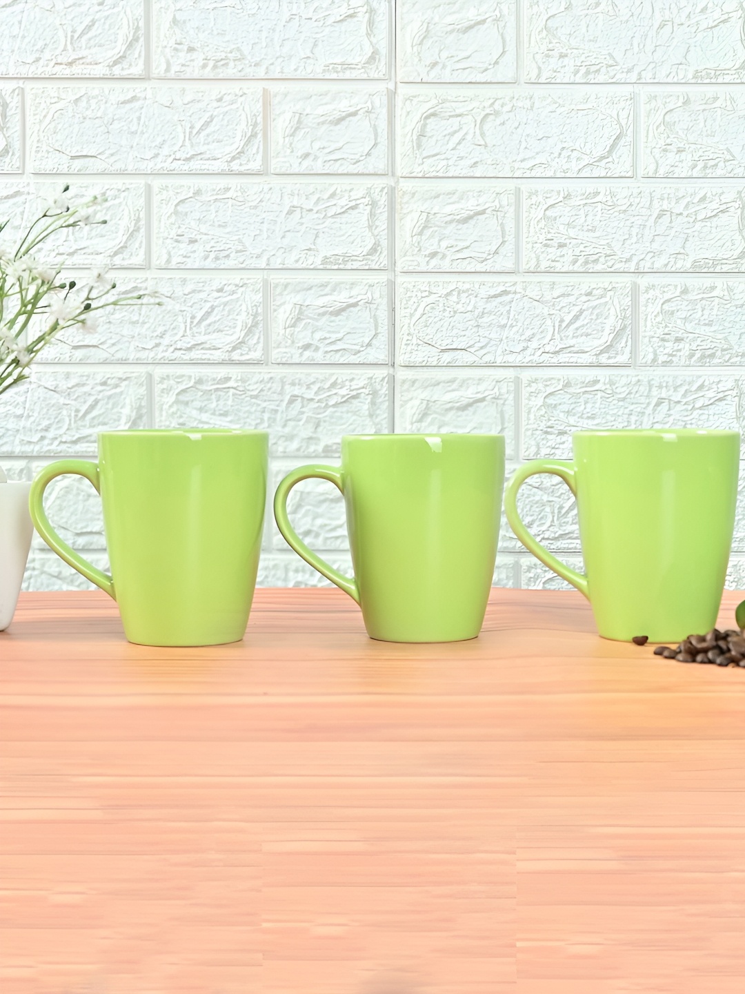 

Femora Green 4 Pcs Ceramic Glossy Mugs 360 ML