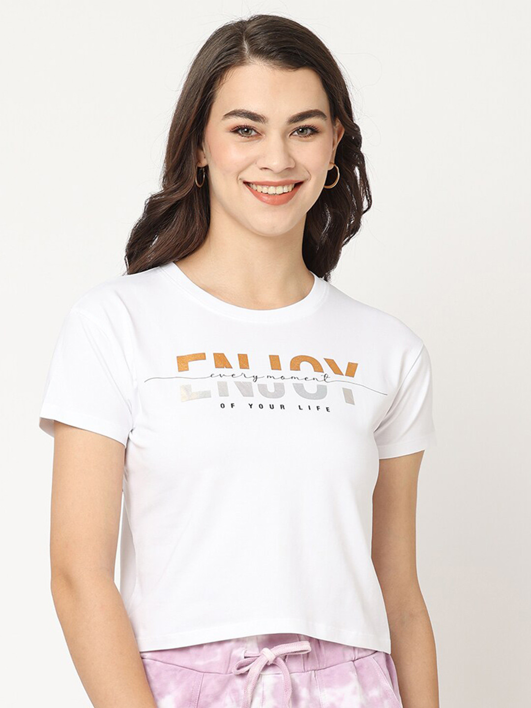 

Kraus Jeans Typography Printed Round Neck Cotton Slim Fit Crop T-shirt, White