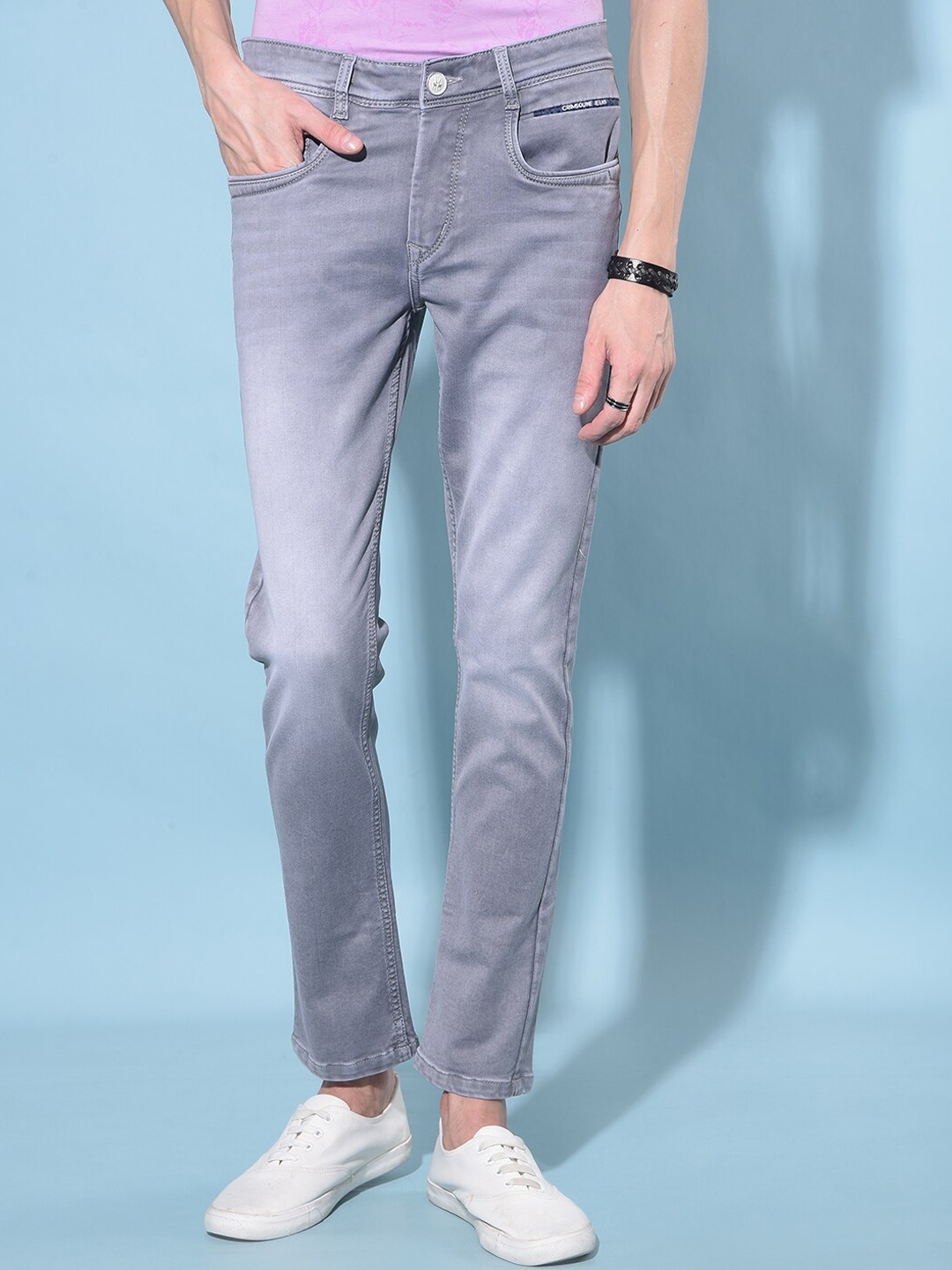 

Crimsoune Club Men Lean Slim Fit Light Fade Stretchable Jeans, Grey