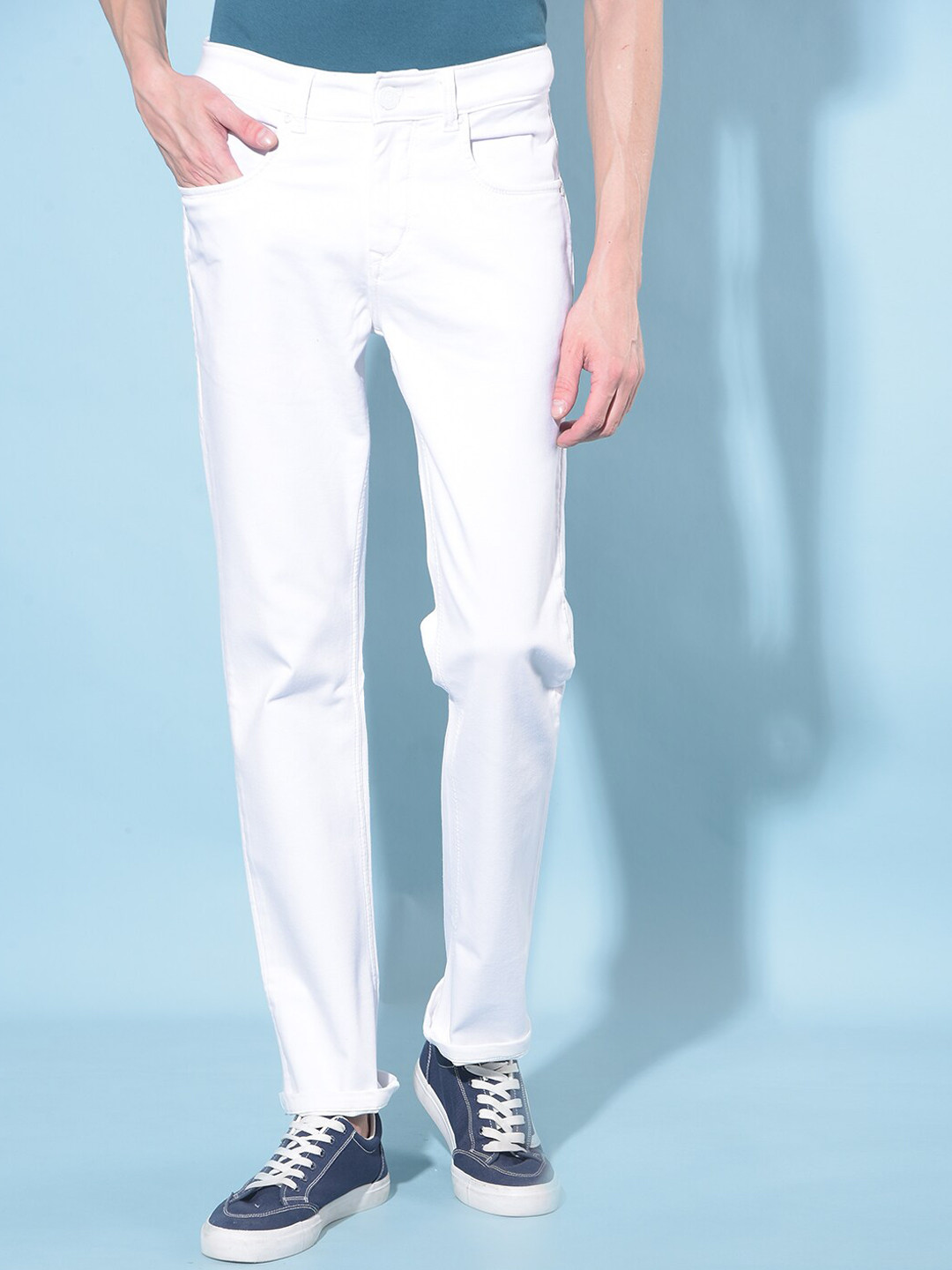

Crimsoune Club Men Lean Straight Fit Stretchable Jeans, White