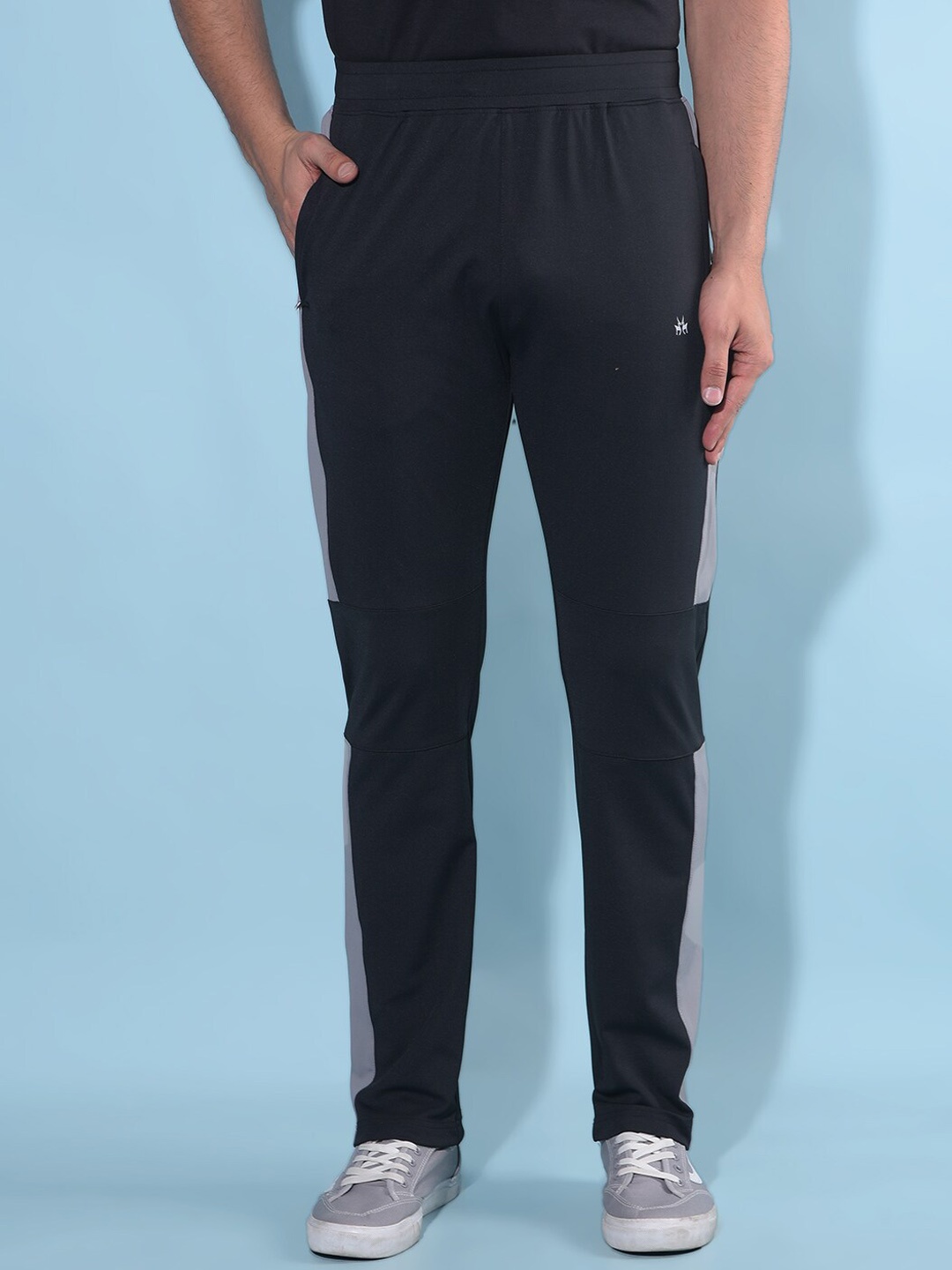 

Crimsoune Club Men Colour-Blocked Track Pants, Black