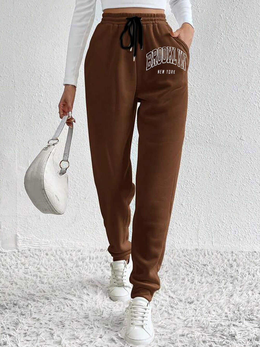 

TABADTOD Women Relaxed Slim Fit Jogger Trouser, Brown