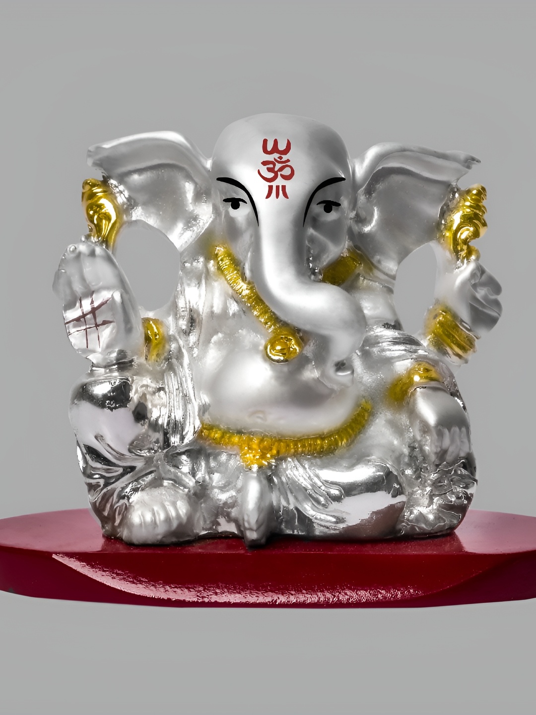 

DIVINITI Silver-Toned Religious Idol Showpiece