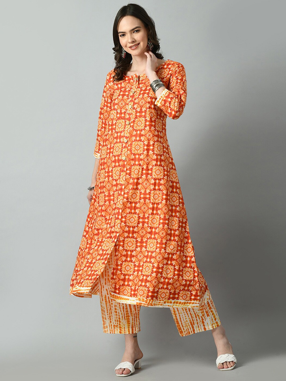 

VIDHANI Geometric Printed Regular Kurta with Palazzos, Orange