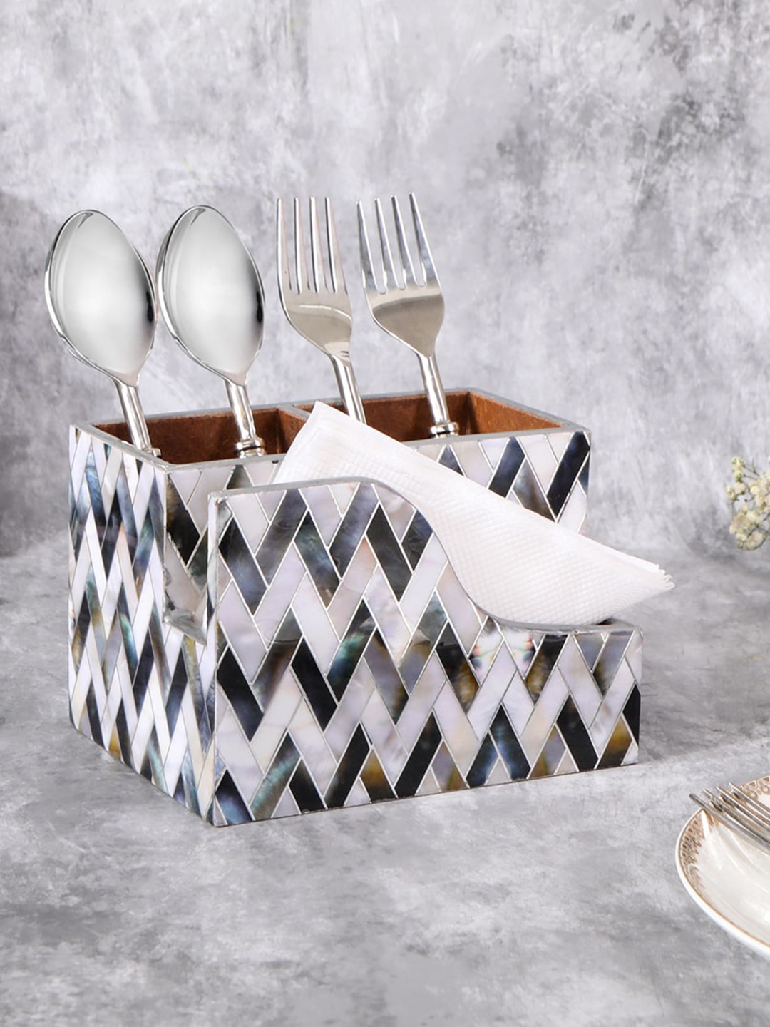 

THE HOME CO. White & Black Printed Tissue Holder With Cutlery Holder