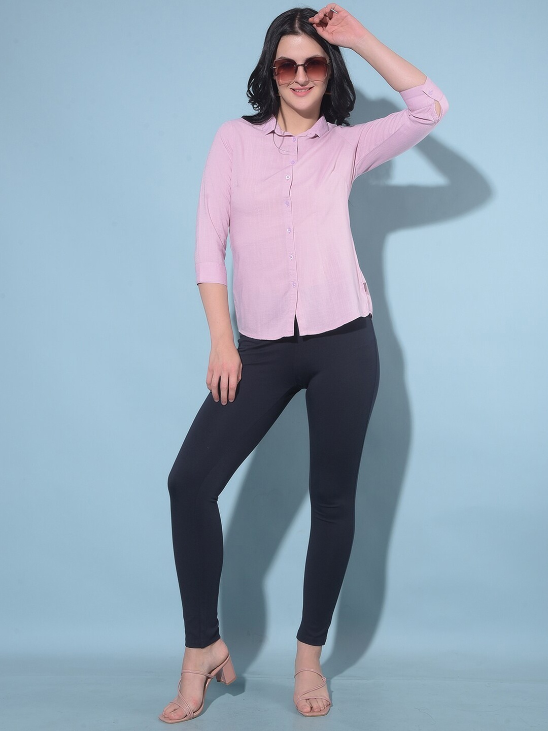 

Crimsoune Club Classic Slim Fit Long Sleeves Spread Collar Cotton Opaque Casual Shirt, Pink