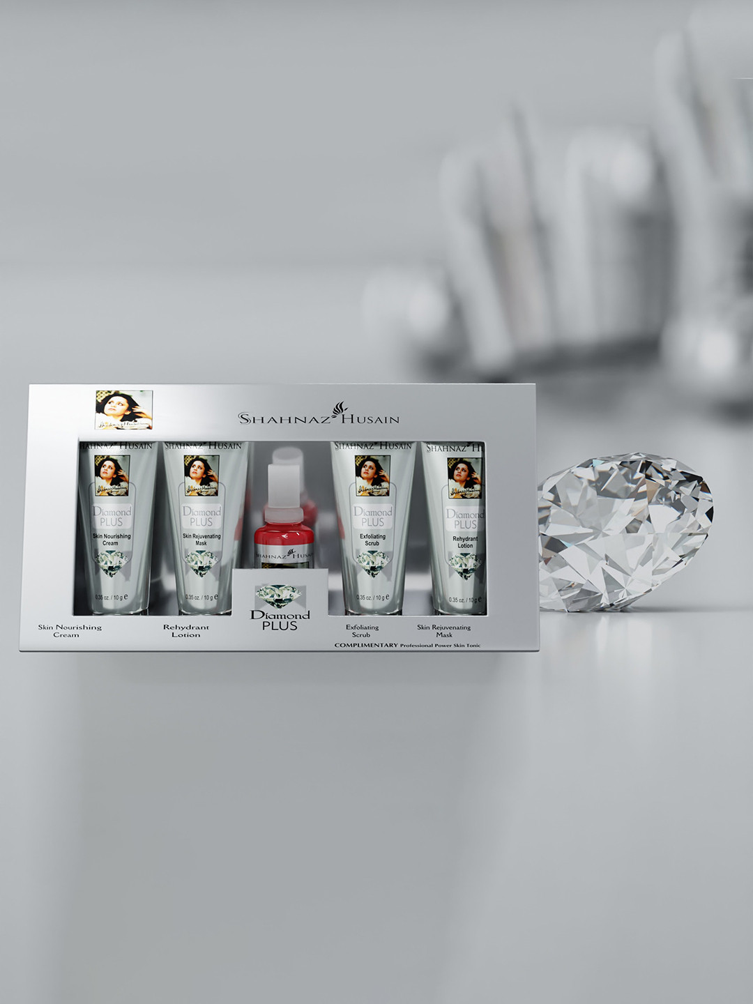 

Shahnaz Husain Diamond Skin Revival Kit - 10g Each, Na