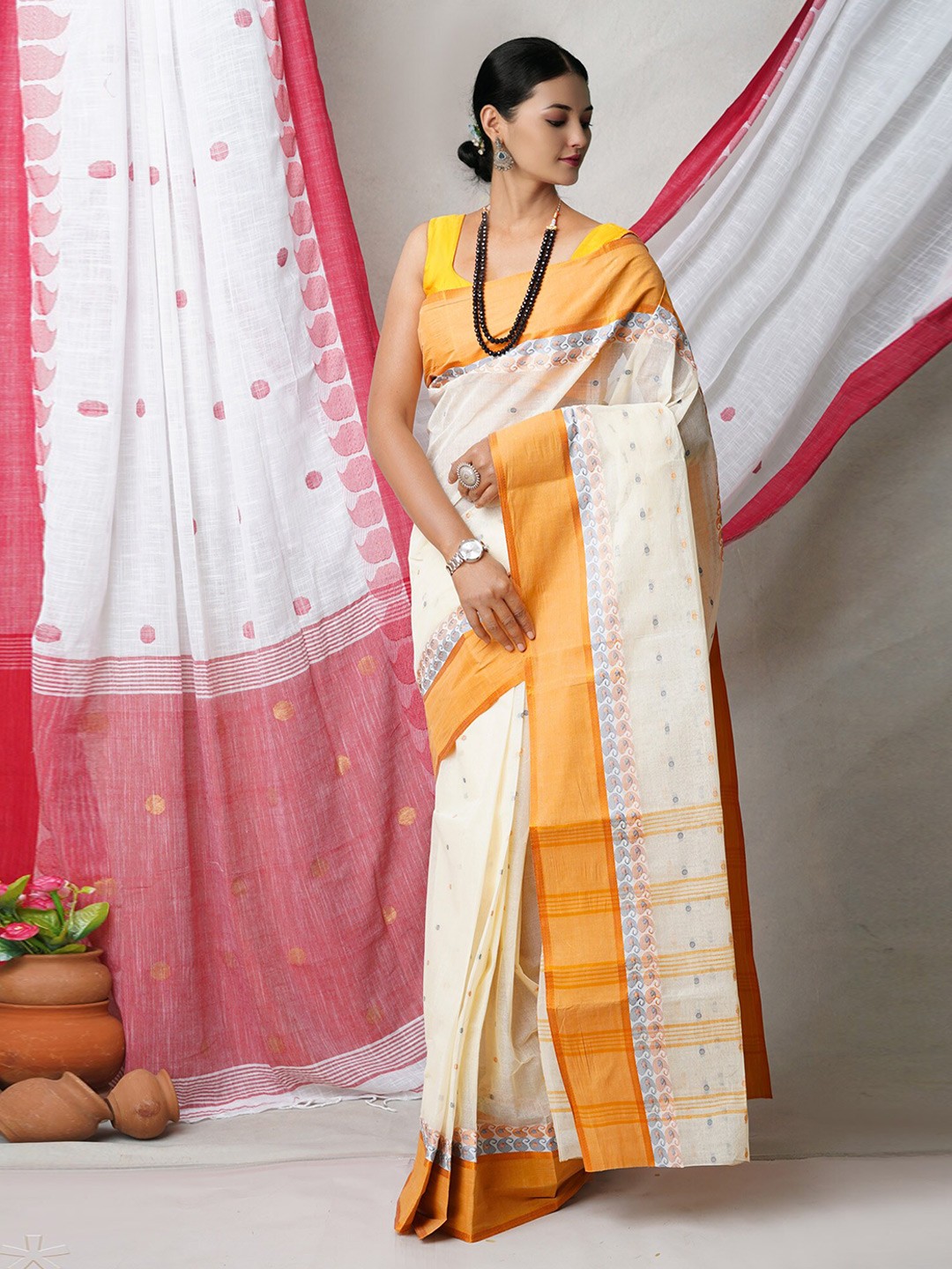 

Unnati Silks Ethnic Motifs Woven Design Pure Cotton Jamdani Saree, Cream