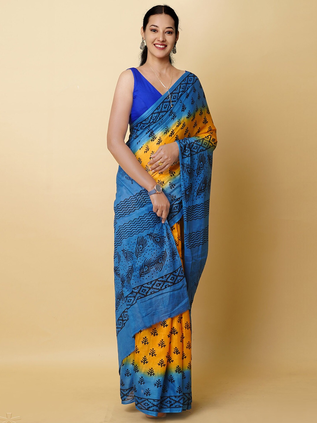 

Unnati Silks Ethnic Motifs Printed Pure Cotton Block Print Saree, Yellow