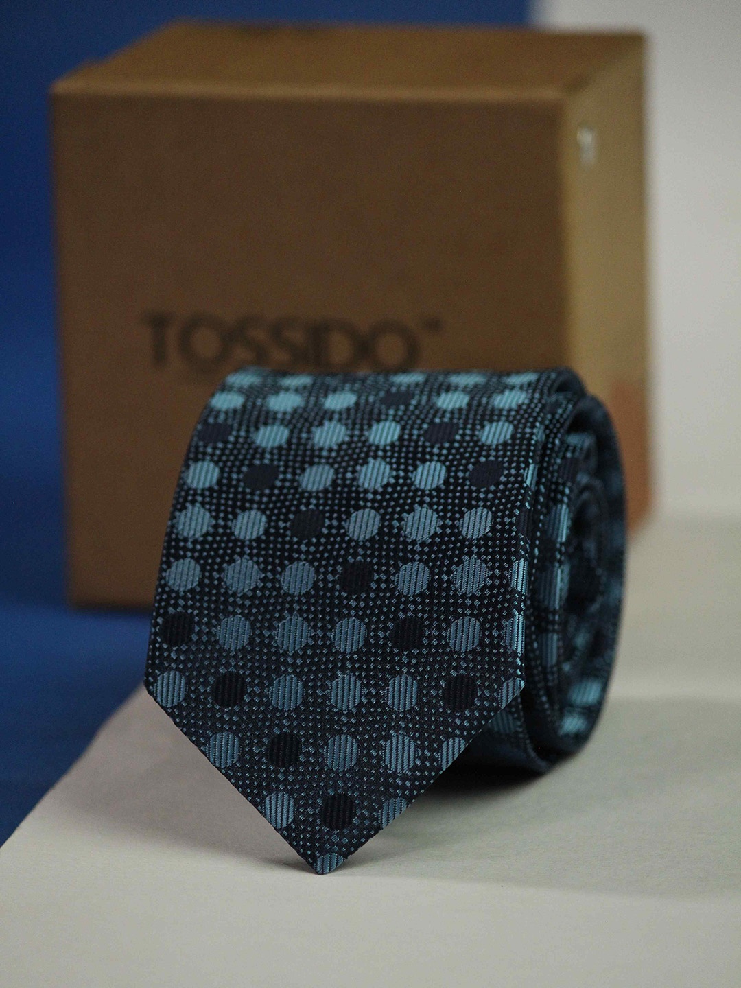 

Tossido Men Woven Design Skinny Tie, Blue