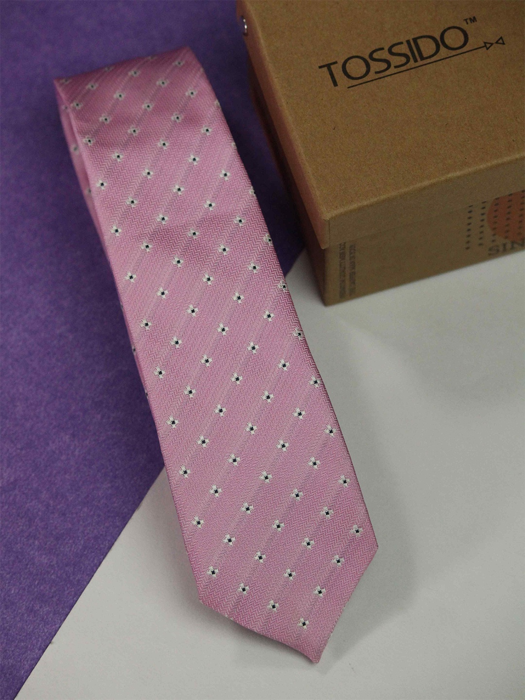 

Tossido Men Woven Design Skinny Tie, Pink