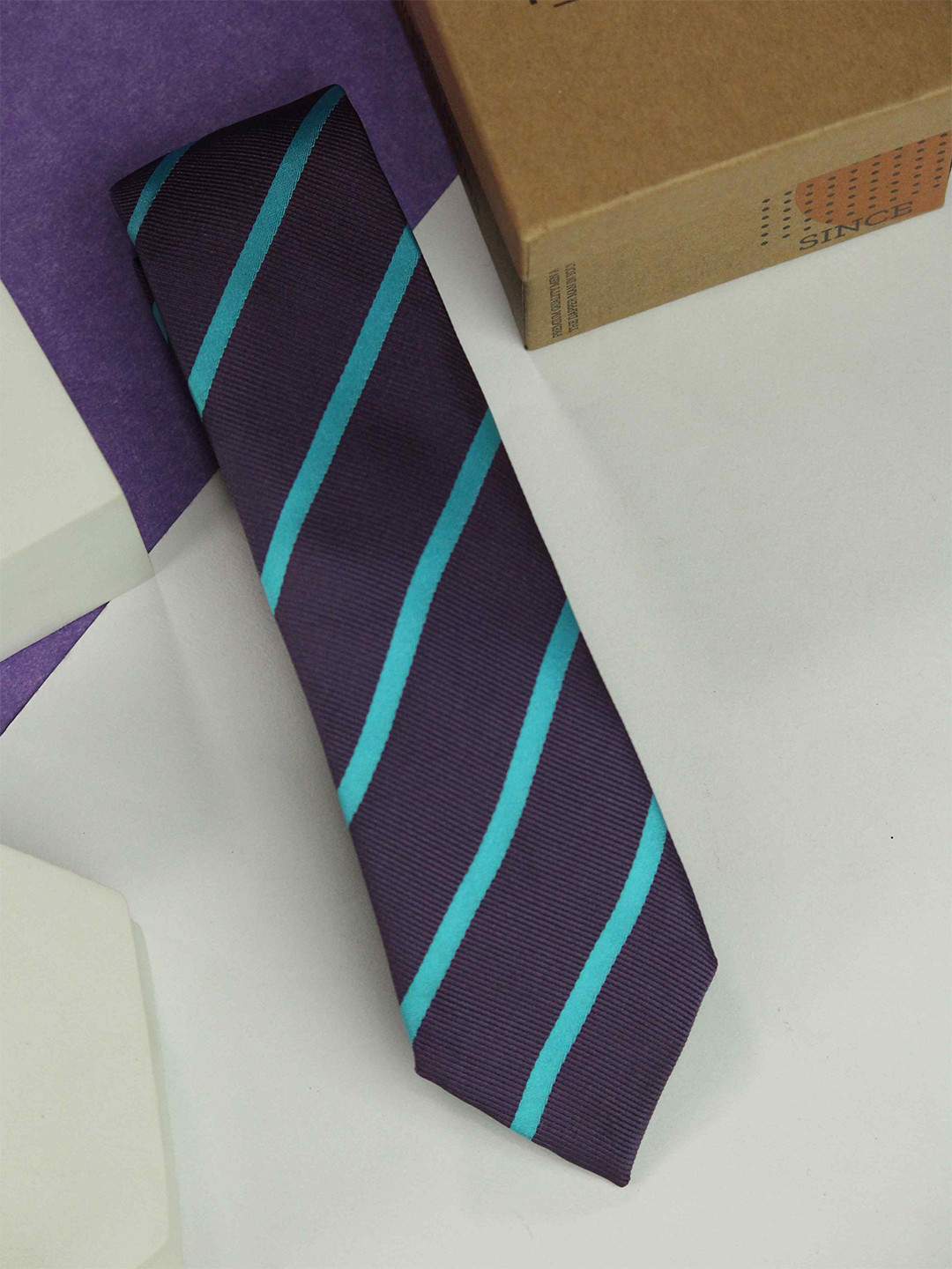 

Tossido Men Woven Design Skinny Tie, Purple