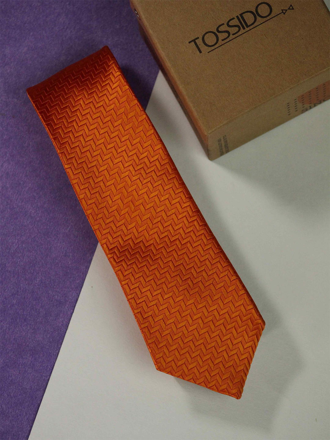 

Tossido Men Woven Design Skinny Tie, Orange