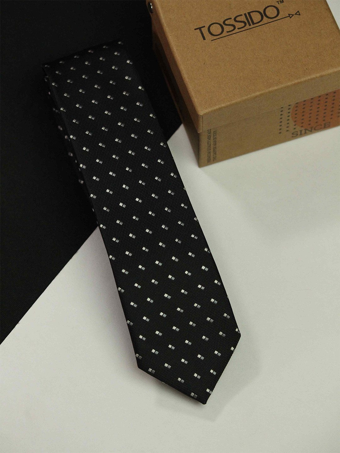 

Tossido Men Woven Design Skinny Tie, Black