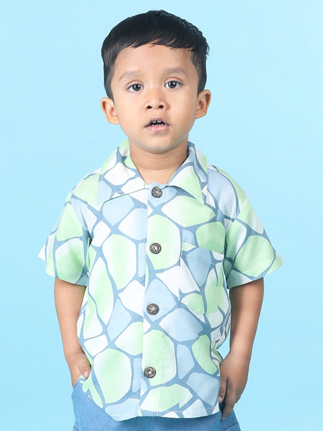 

Cutiekins Boys Short Sleeves Spread Collar Opaque Printed Casual Shirt, Blue