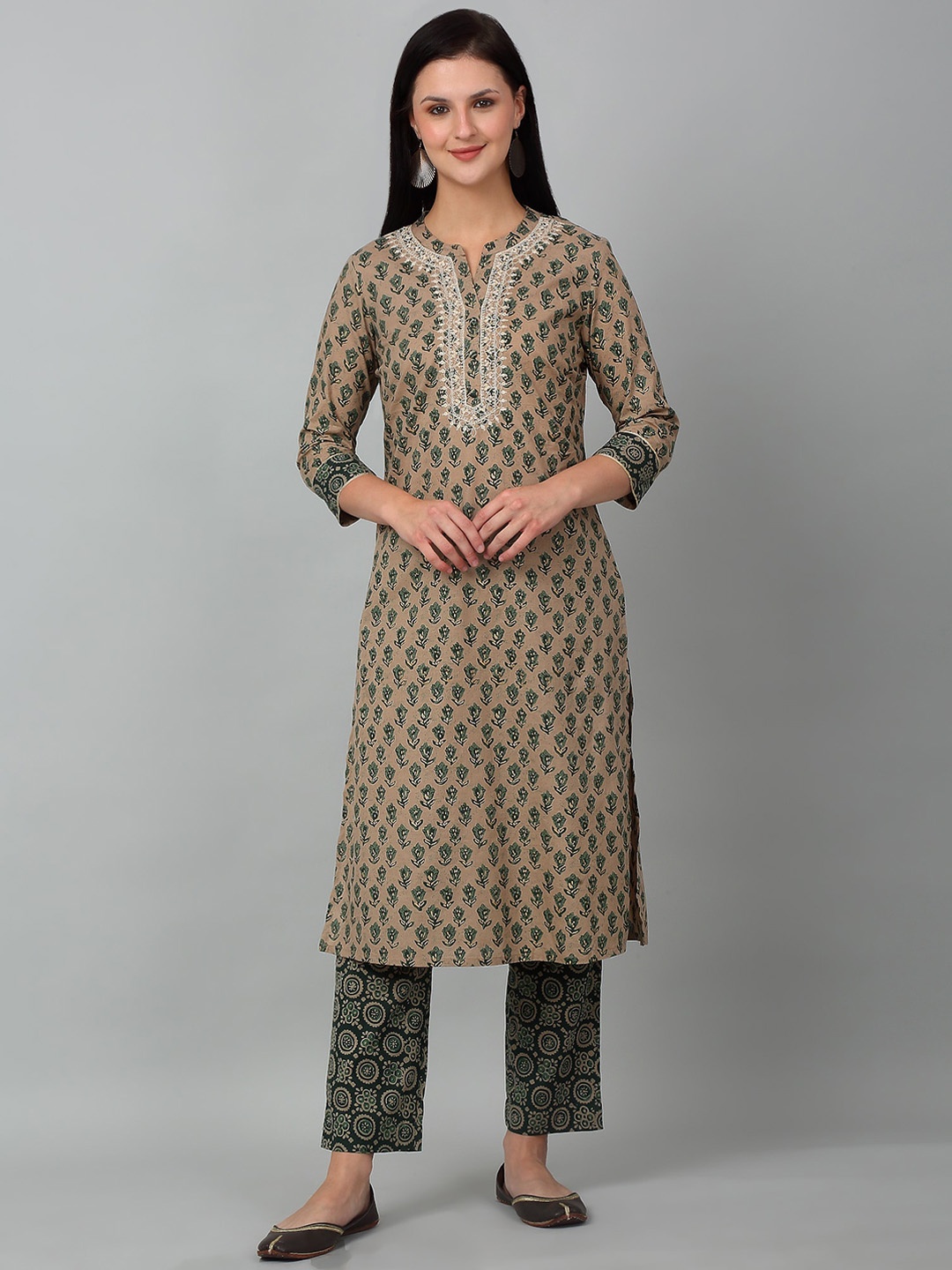 

Cantabil Floral Printed Regular Thread Work Pure Cotton Kurta with Trousers, Green