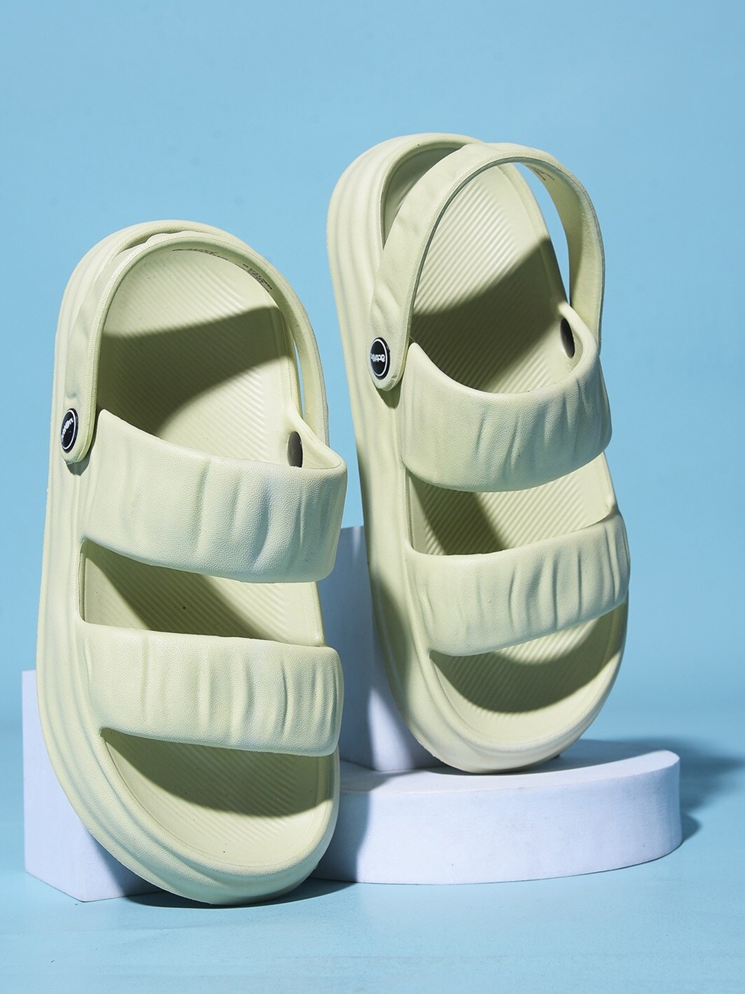 

Action Plus Self Design Sliders, Green