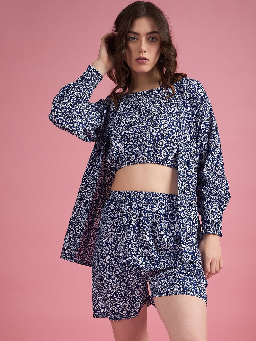 

DressBerry Blue floral Printed Round Neck Top And Shorts