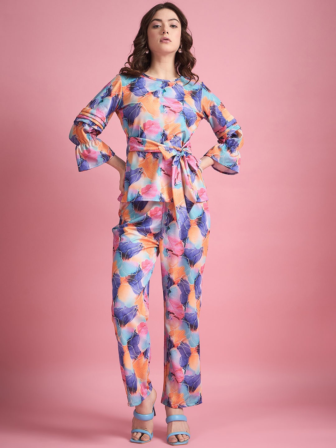 

DressBerry Pink Floral Printed Tie Up Top With Trouser