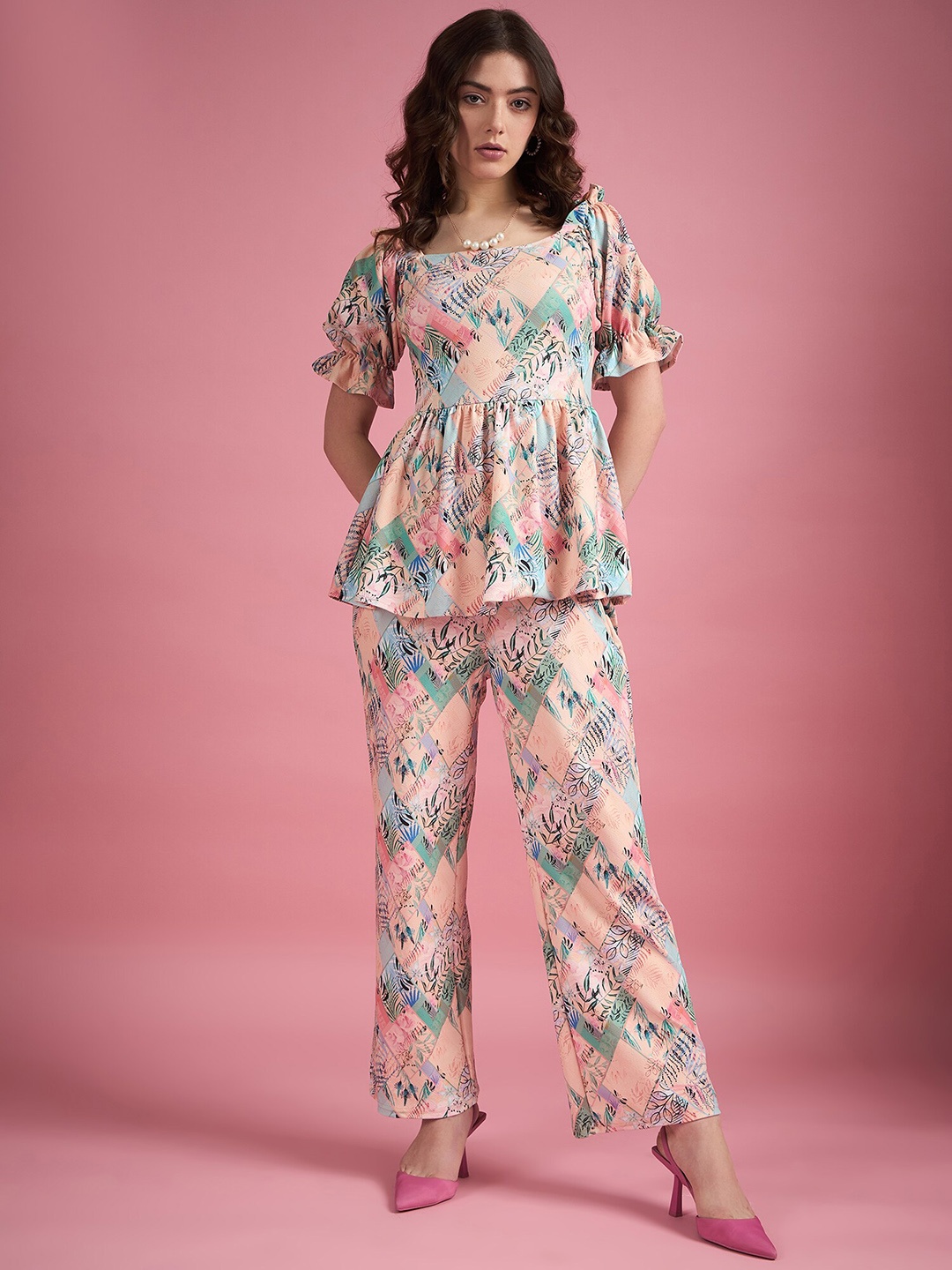 

DressBerry Peach Coloured Floral Printed Bell Sleeves Top With Trouser