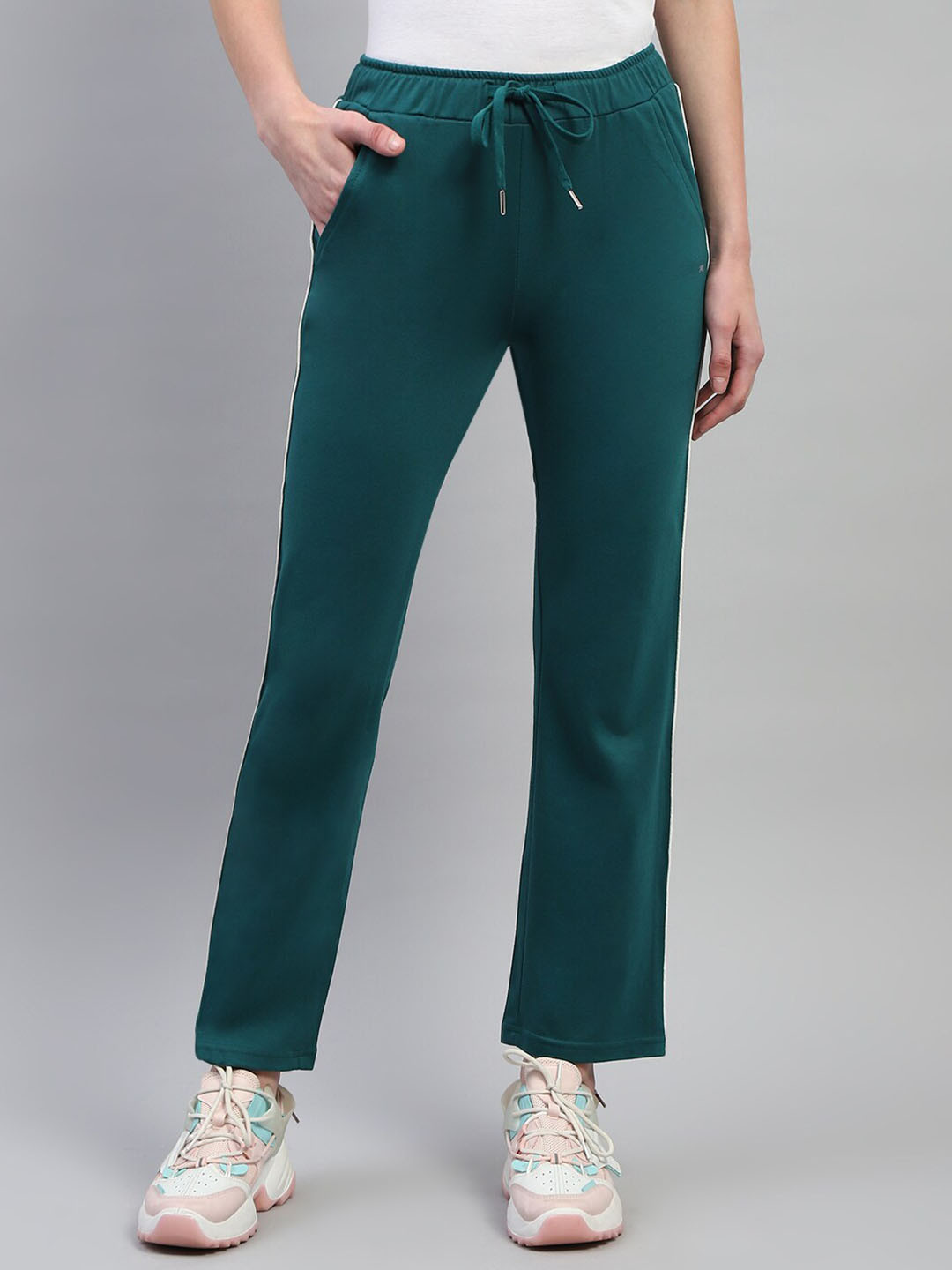 

Monte Carlo Women Cotton Mid-Rise Track Pants, Green