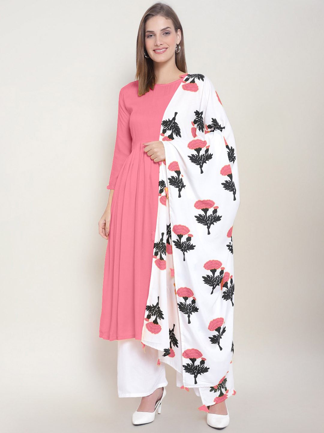 

Goti's Round Neck Pleated Anarkali Kurta With Palazzos & Dupatta, Pink