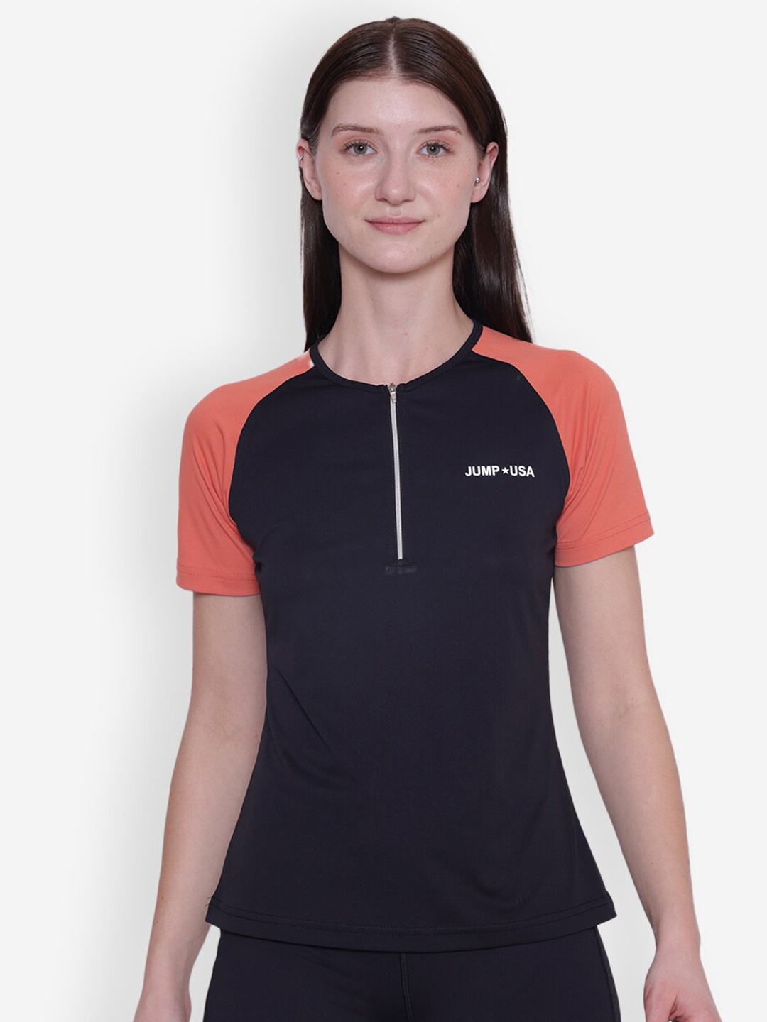 

JUMP USA Round Neck T-Shirt, Black