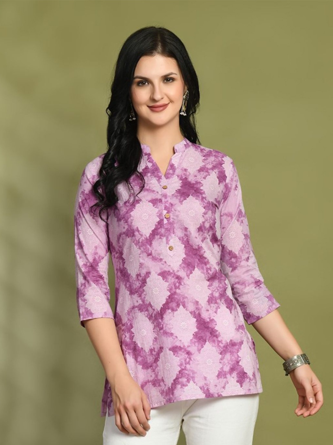 

FERANOID Floral Printed Mandarin Collar Pure Cotton Straight Kurti, Purple