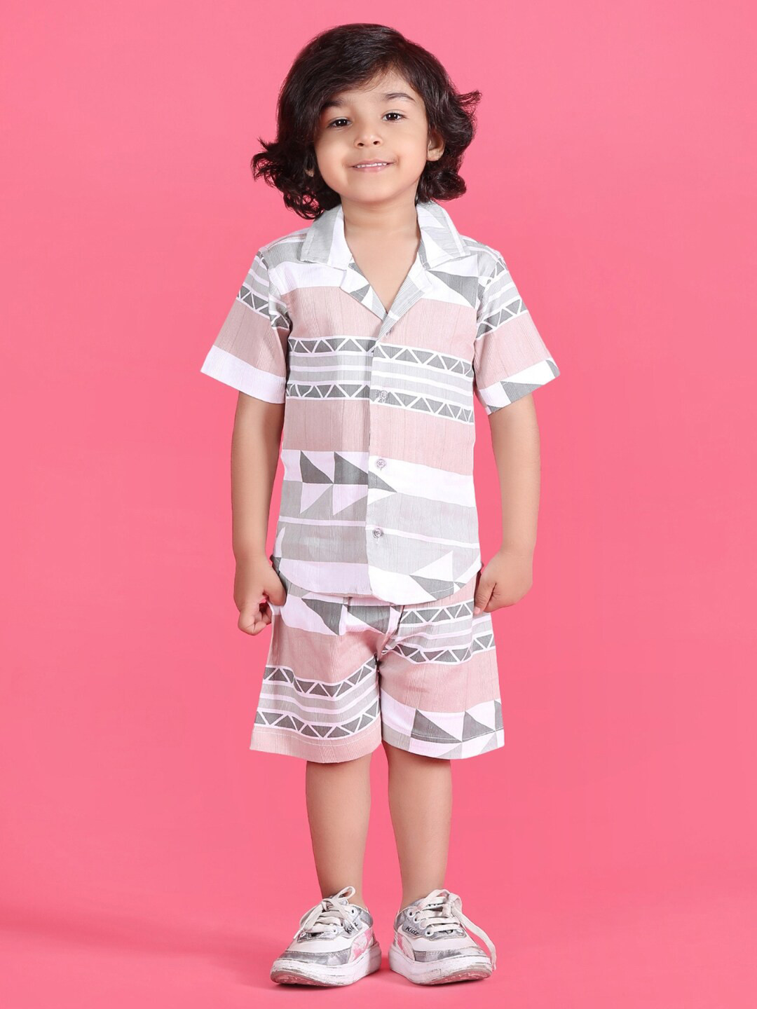 

Polka Tots Kids Printed Pure Cotton Shirt With Shorts, Brown