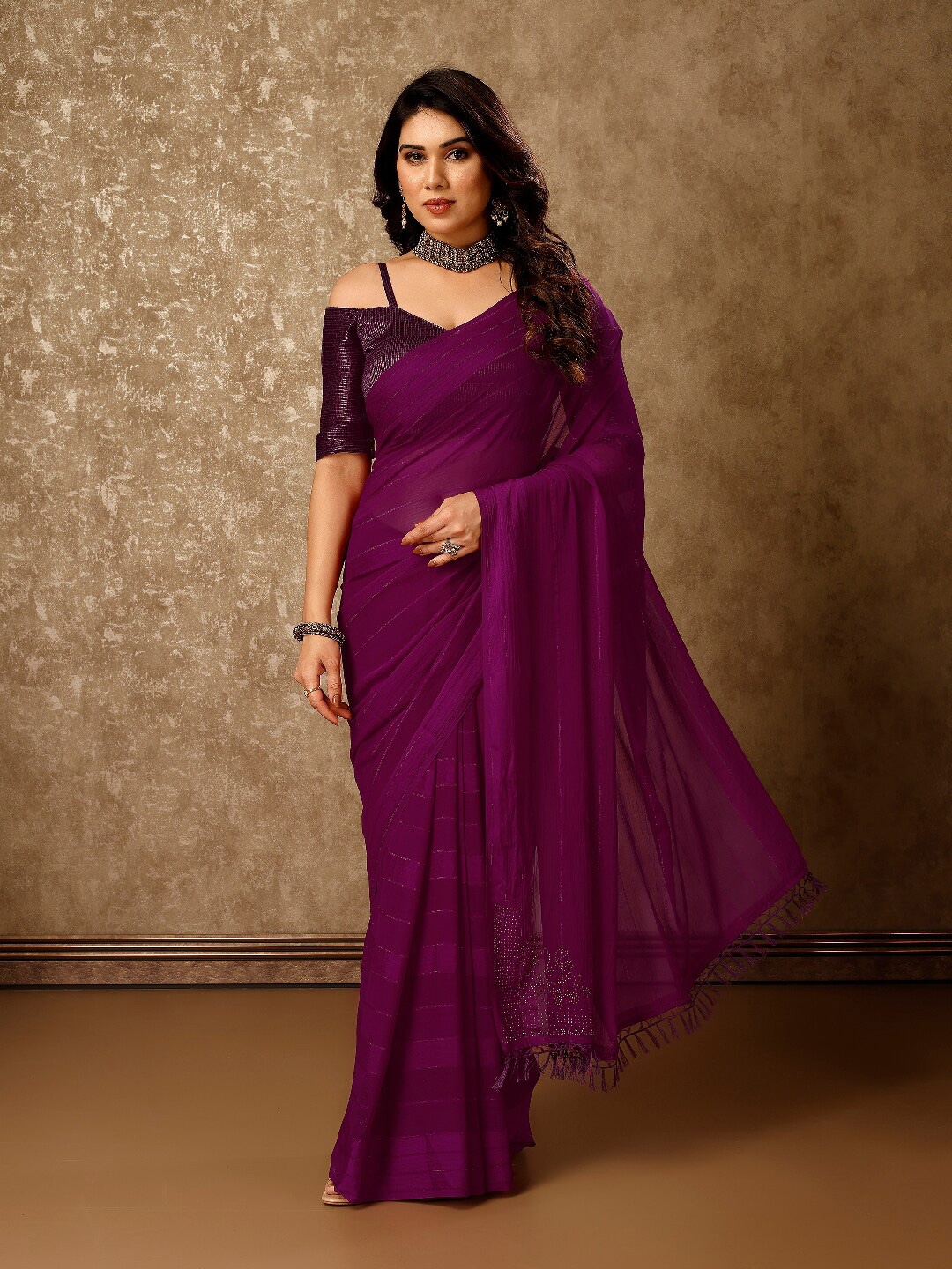 

Indian Women Striped Pure Chiffon Saree, Purple