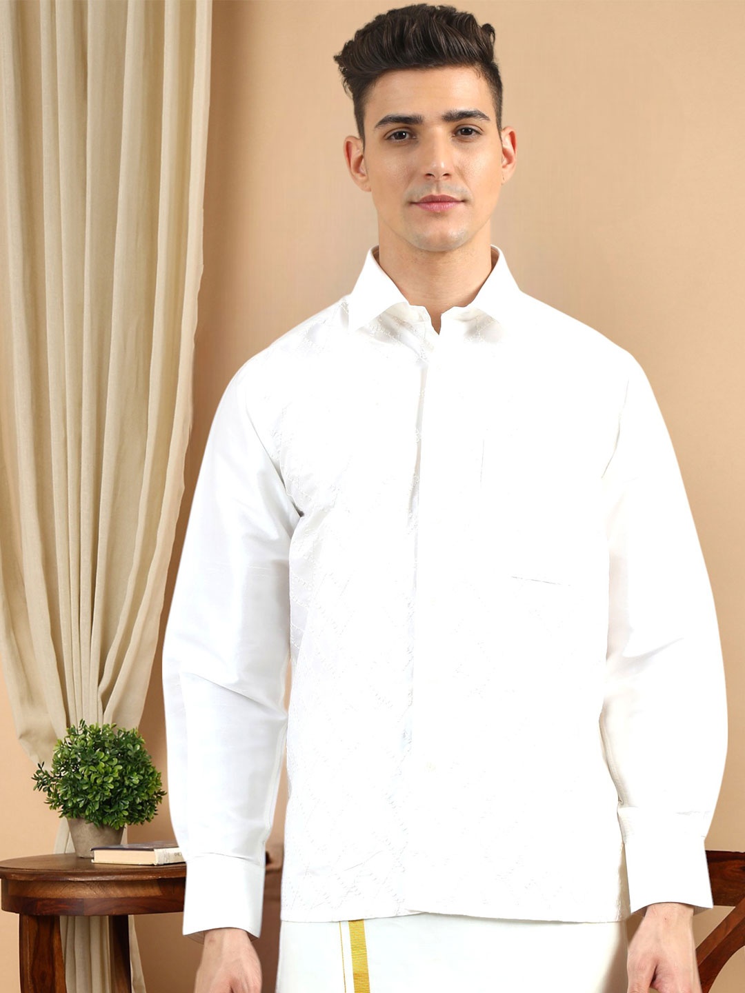 

TATTVA Classic Spread Collar Long Sleeves Casual Shirt, White