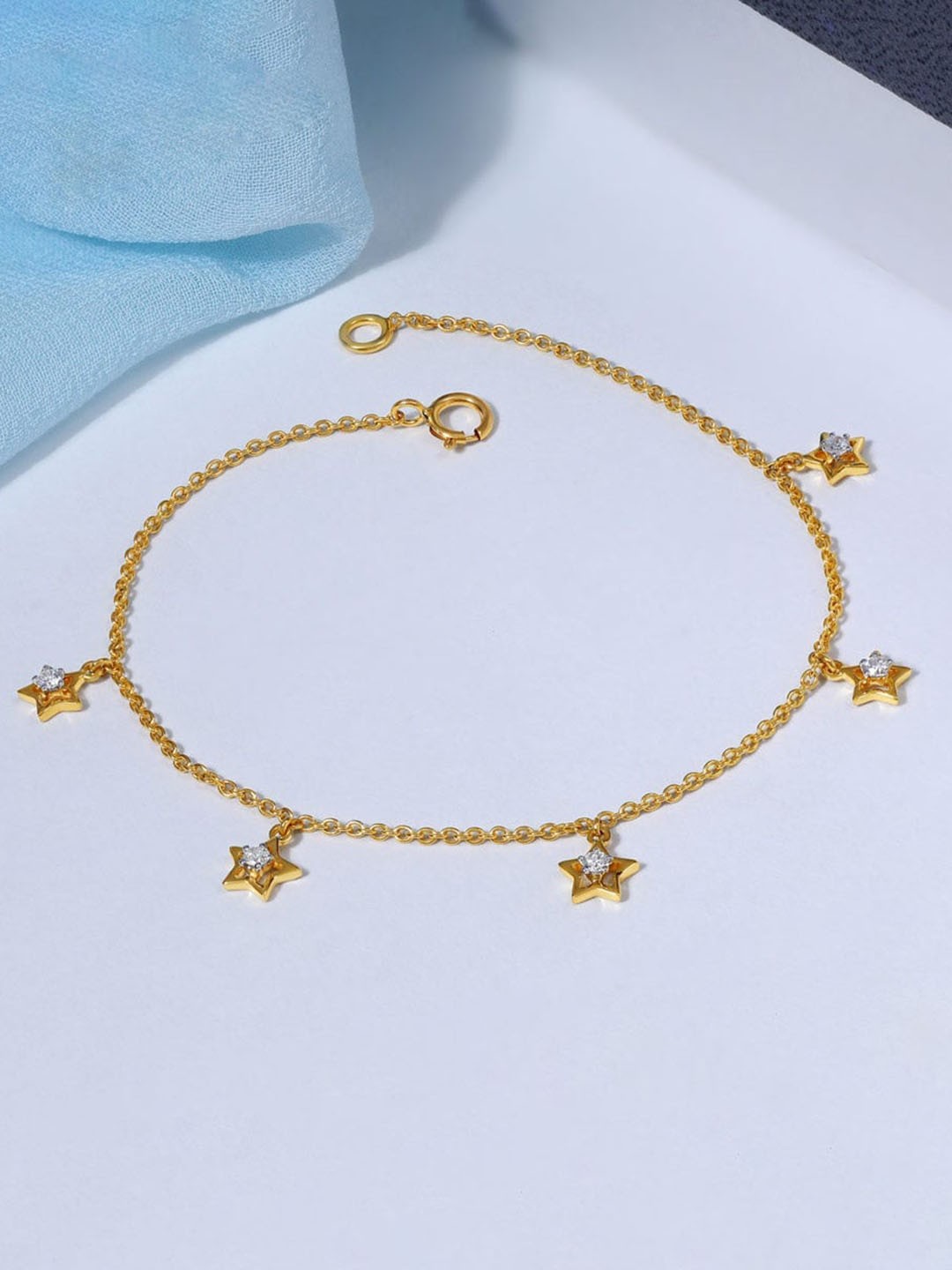 

CANDERE A KALYAN JEWELLERS COMPANY 18KT (750) Gold Diamond Studded Bracelet-1.72 gm