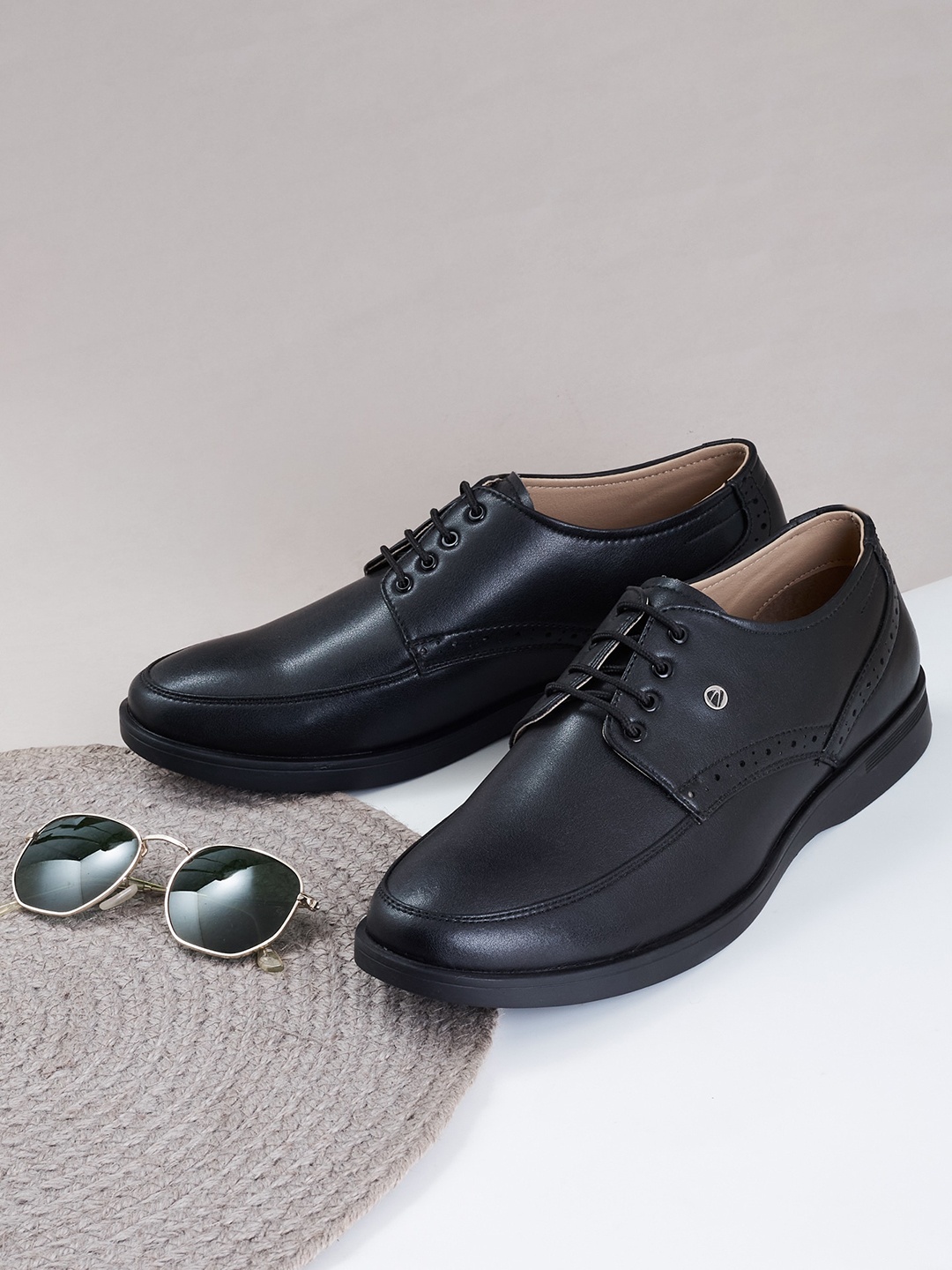 

Men Formal Derbys, Black