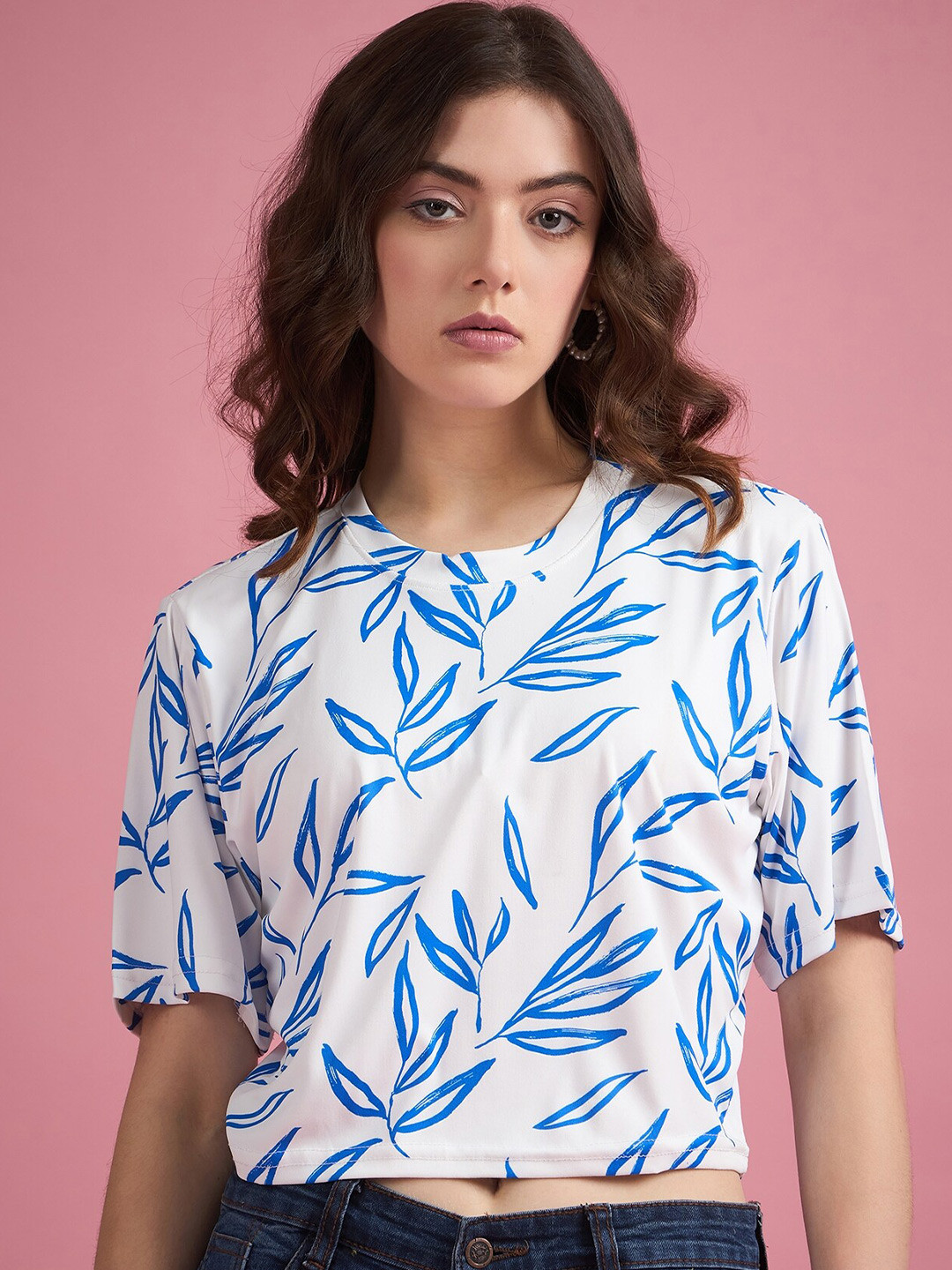 

DressBerry Blue Floral Print Crop Top