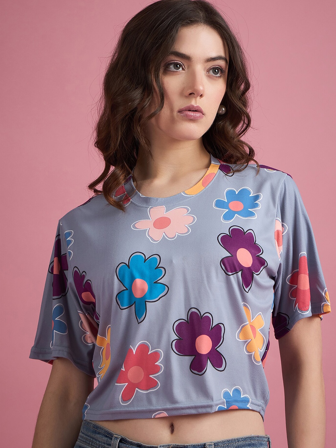 

DressBerry Grey Round Neck Floral Print Crop Top